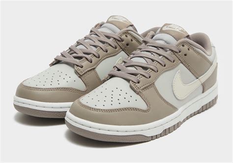 nike dunk distort beige